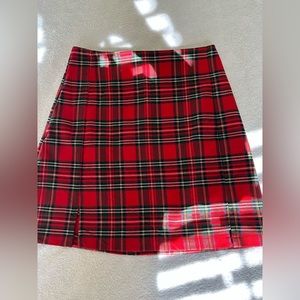 brandy melville skirt